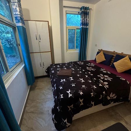 Shivanjal Stay Risikés Kültér fotó